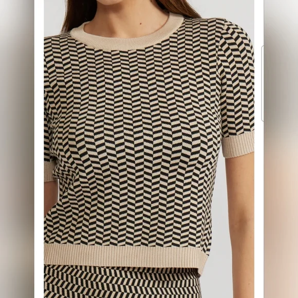 LucyParis Women's "Warren" Black Tan Women's Knit Crop Top - SZM* - Picture 2 of 7